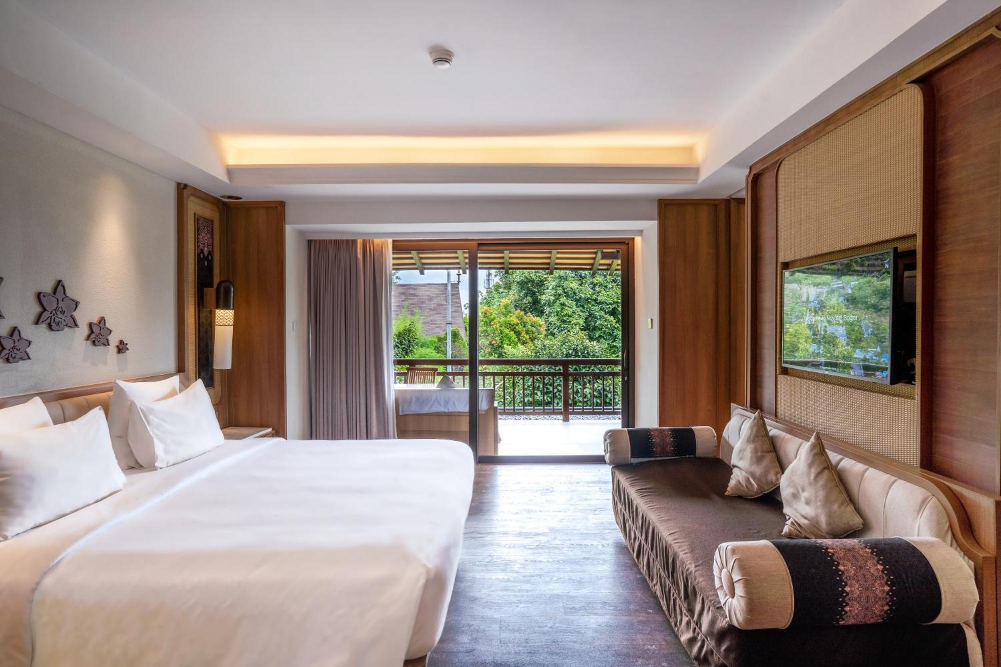 Novotel Bogor Golf Resort Buitenkant foto